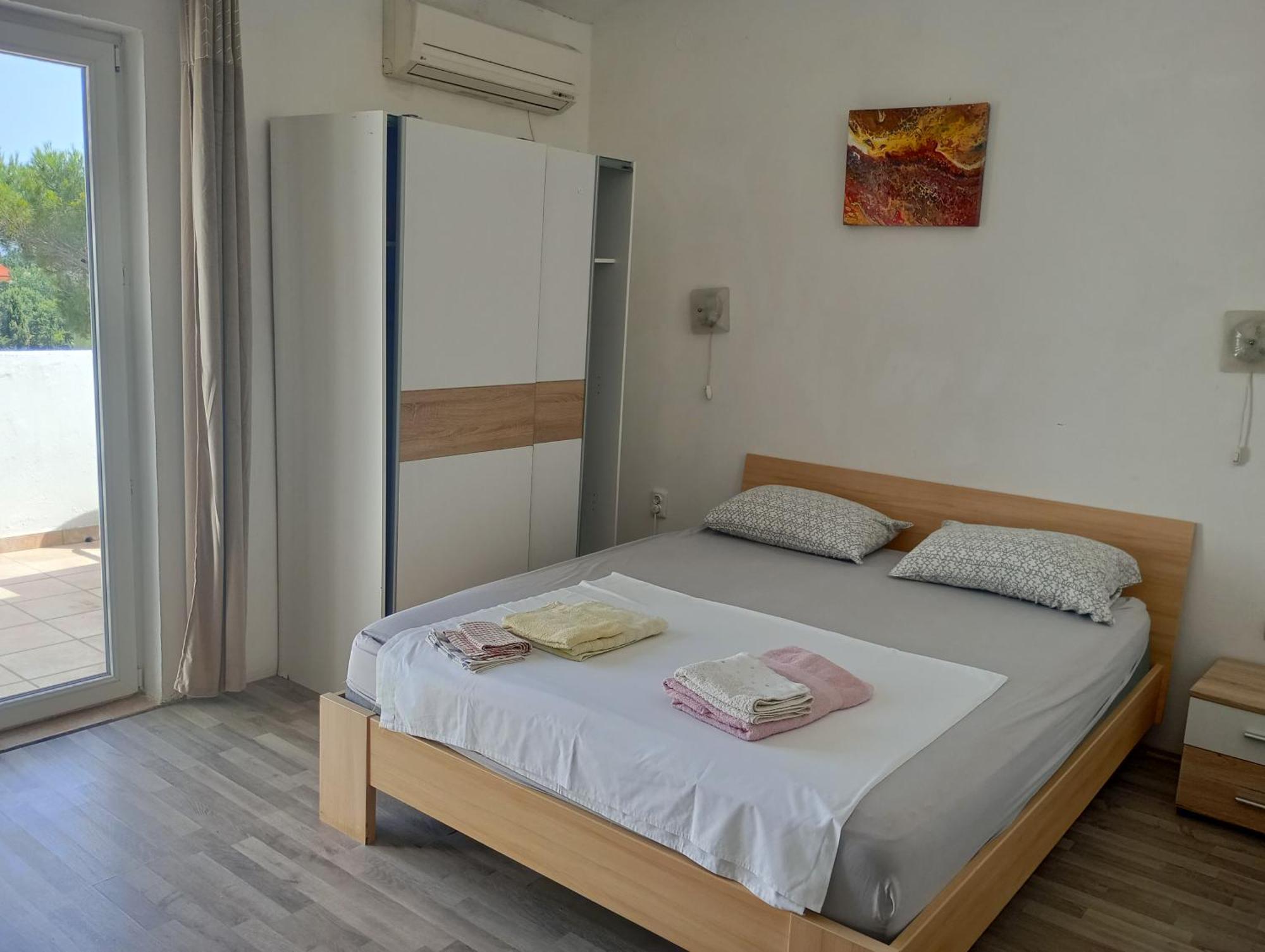 פרמנטורה Apartments And Rooms Camelia מראה חיצוני תמונה